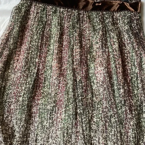 Elie Tahari Raven silk skirt size 4 - Picture 7 of 9